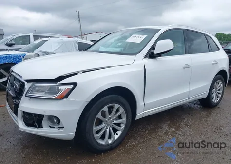 2016 Audi Q5 2.0T Premium z USA, uszkodzony, nr VIN WA1L2AFP0GA057878